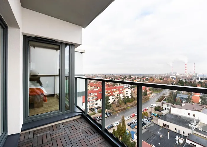 High Wilanow Elegant Apartment